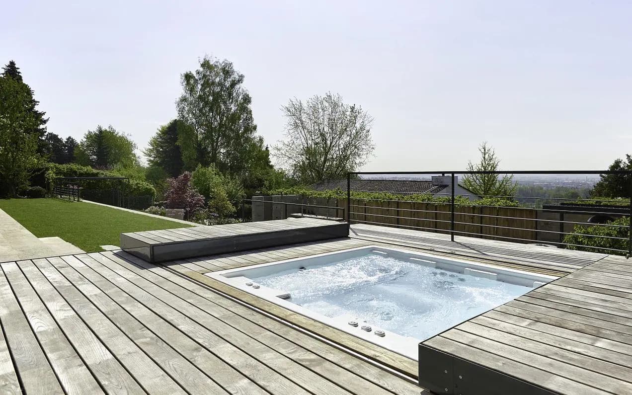 Bahçe jakuzisi fiyatları: hangi kalem toplamı belirler? · Spa ve Wellness